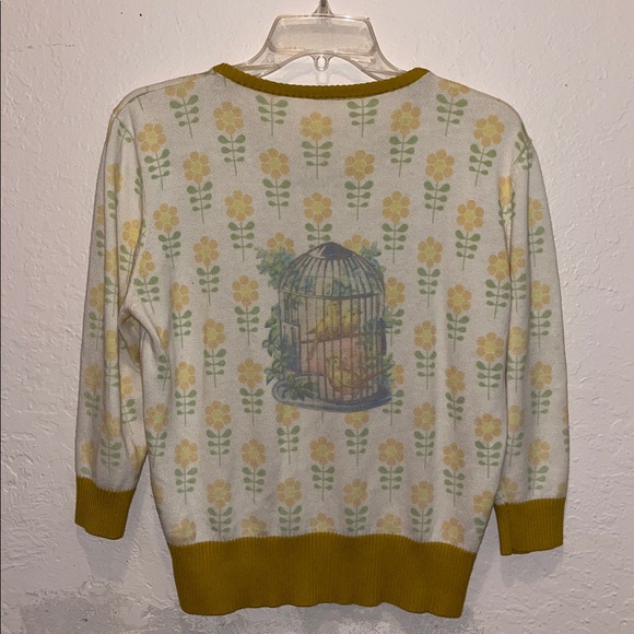 Vintage Bird and Flower Cardigan Sweater - Picture 6 of 8